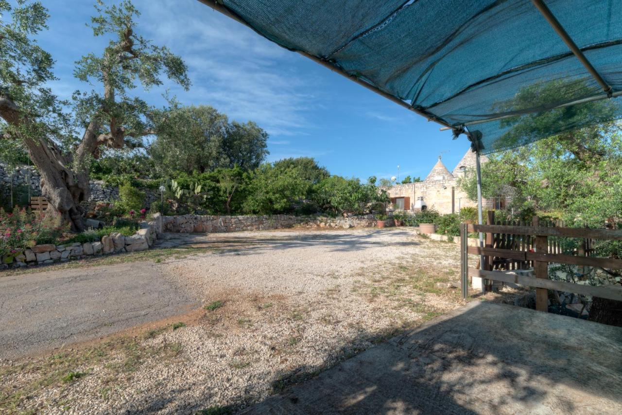 הוילה אוסטוני Trullo Paan By Typney מראה חיצוני תמונה