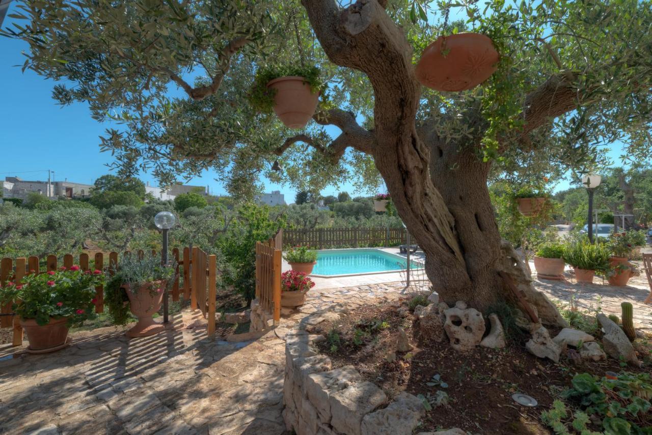 הוילה אוסטוני Trullo Paan By Typney מראה חיצוני תמונה